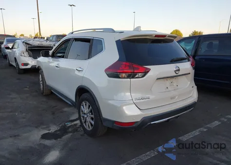 2020 Nissan Rogue Sv Fwd z USA, uszkodzony, nr VIN KNMAT2MT0LP541444